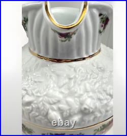 Vintage Vase Royal Albert Old Country Roses Large Sculpted Pitcher Holds 5 Qrts Vintage Vase Royal Albert Old Country Roses Large Sculpted Pitcher Holds 5 Qrts