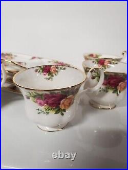 Vtg. Replacement Snack Plate and Cup Old Country Roses Royal Albert Bone Englan