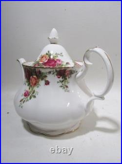 Vtg Royal Albert Bone China Old Country Roses 6 Cup Teapot