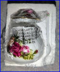 Vtg Royal Albert OLD COUNTRY ROSES Jam Jar Pot, Lid & Spoon RARE New in Box 1987