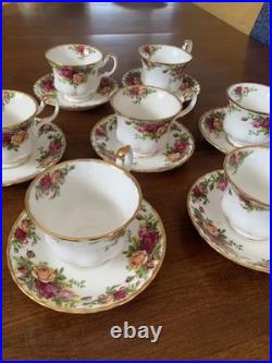 X7 EUC Royal Albert Old Country Roses Teacup & Saucer SET Gold Rim READ