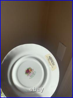 X7 EUC Royal Albert Old Country Roses Teacup & Saucer SET Gold Rim READ